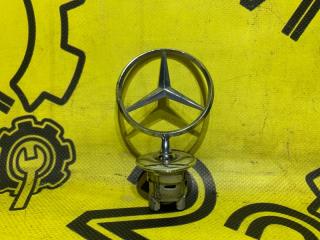 Эмблема Mercedes-Benz E-Class 2009 контрактная Эмблема Mercedes-Benz E-Class 2009