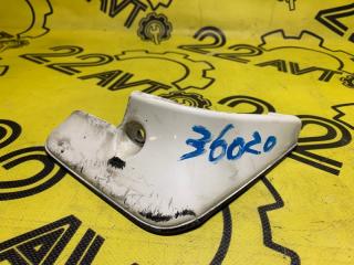 Брызговик передний правый Toyota Allion 2002