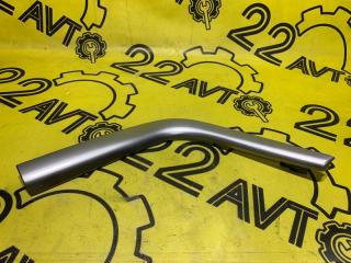 Накладка декоративная правая Subaru Legacy 2004