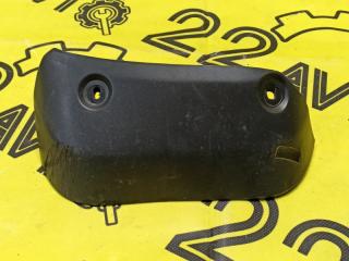 Брызговик задний левый Mitsubishi Pajero 2006