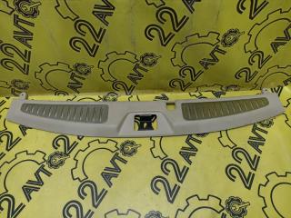 Накладка замка багажника Infiniti QX56 2010