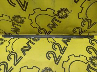 Молдинг стекла (на дверь) задний правый Nissan Qashqai 2008 контрактная Молдинг стекла (на дверь) задний правый Nissan Qashqai 2008