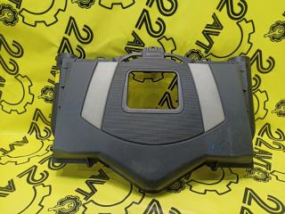 Корпус воздушного фильтра Mercedes-Benz E-Class 2009