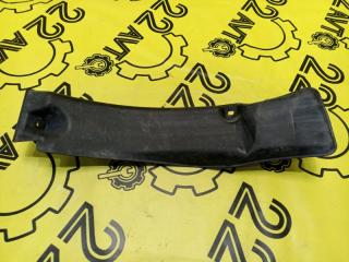 Подкрылок задний правый Toyota Ipsum 2001 контрактная Подкрылок задний правый Toyota Ipsum 2001