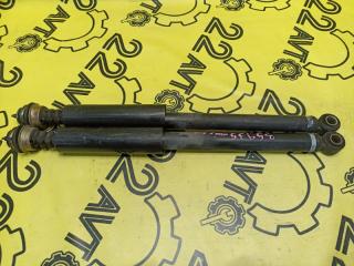 Амортизаторы комплект задние Toyota ist 2002