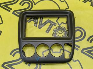 Рамка магнитолы Honda CR-V 1996