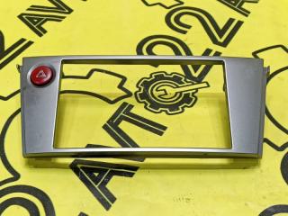 Рамка магнитолы Subaru Legacy 2003