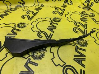 Накладка рамки радиатора Lexus RX350 2009