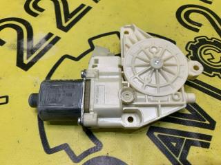 Моторчик стеклоподъемника передний правый Mercedes-Benz C200 2011 контрактная Моторчик стеклоподъемника передний правый Mercedes-Benz C200 2011