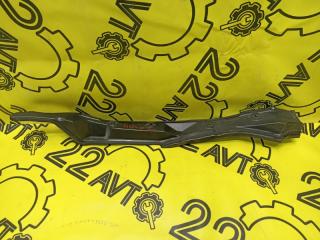 Уплотнитель крыла передний правый Lexus RX350 2009