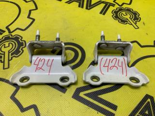Петли багажника Lexus RX350 2009