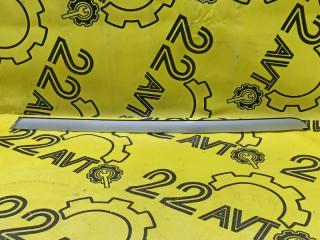 Молдинг лобового стекла передний правый BMW X3 2008