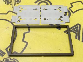 Рамка магнитолы Honda CR-V 2007