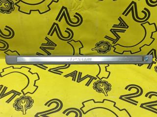 Накладка на порог внешняя передняя правая Toyota Ipsum 2001 контрактная Накладка на порог внешняя передняя правая Toyota Ipsum 2001