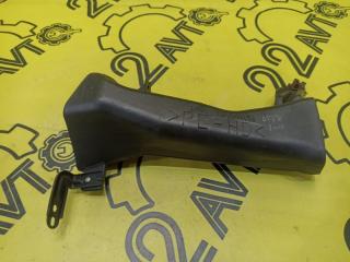 Воздуховод тормозов передний правый Toyota ISIS 2013 контрактная Воздуховод тормозов передний правый Toyota ISIS 2013