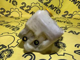 Бачок стеклоомывателя Subaru Forester 1997