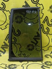 Форточка двери задняя правая Toyota ISIS 2013