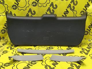 Обшивка крышки багажника Toyota Wish 2005