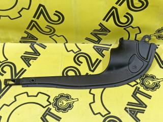 Декоративная накладка под капот передняя левая Porsche Cayenne 2004