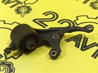 Подушка редуктора передняя Suzuki Escudo 2007 контрактная Подушка редуктора передняя Suzuki Escudo 2007