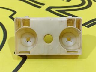 Крепление бампера переднее правое Nissan X-TRAIL 2007 контрактная Крепление бампера переднее правое Nissan X-TRAIL 2007