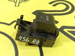 Кнопка стеклоподъемника задняя правая Toyota Camry 2007