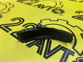 Уголок жабо передний правый Toyota Camry 2007