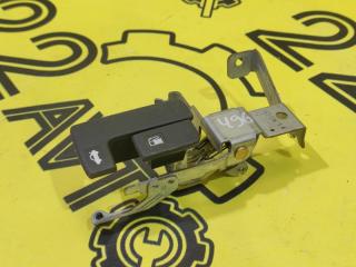 Ручка открывания багажника и бака Subaru Legacy 2003