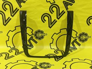 Накладка декоративная Toyota Ipsum 2002