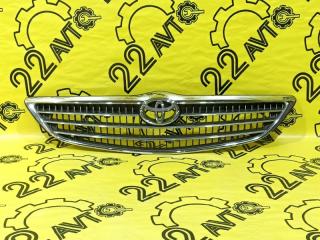 Решетка радиатора Toyota Camry 2004