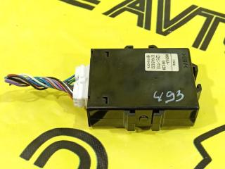 Блок управления парковкой Toyota Windom 2002