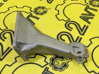 Кронштейн опоры двигателя передний правый BMW X5 2006 контрактная Кронштейн опоры двигателя передний правый BMW X5 2006