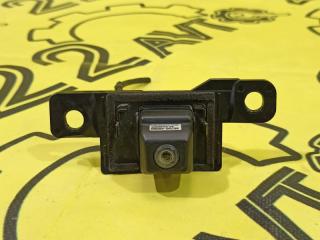 Камера заднего вида Toyota Harrier 2006