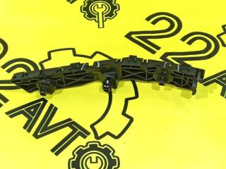 Крепление бампера заднее левое Nissan NOTE 2017 контрактная Крепление бампера заднее левое Nissan NOTE 2017