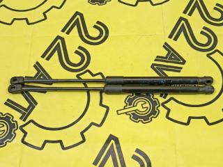 Амортизатор капота BMW X5 2013 контрактная Амортизатор капота BMW X5 2013