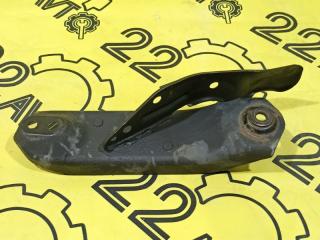 Кронштейн задний левый Nissan Murano 2012 контрактная Кронштейн задний левый Nissan Murano 2012