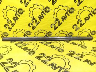 Молдинг двери передний правый Infiniti FX35 2005 контрактная Молдинг двери передний правый Infiniti FX35 2005