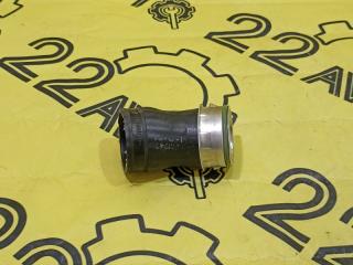 Патрубок интеркулера Volkswagen Tiguan 2008 контрактная Патрубок интеркулера Volkswagen Tiguan 2008