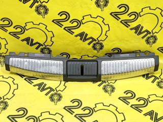 Накладка замка багажника Nissan Murano 2012