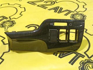 Накладка декоративная передняя правая Subaru Legacy 2001