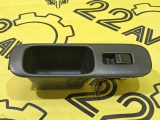 Кнопка стеклоподъемника задняя правая Toyota Opa 2000