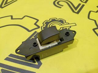 Фото запчасти кнопка стеклоподъемника передняя левая Mitsubishi ASX 2011 контрактная запчасть Запчасть кнопка стеклоподъемника передняя левая Mitsubishi ASX 2011