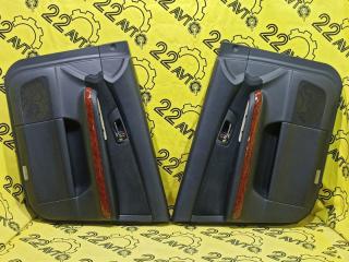 Обшивки дверей комплект передние Toyota Harrier 2006