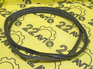 Уплотнитель багажника Infiniti FX35 2005 контрактная Уплотнитель багажника Infiniti FX35 2005