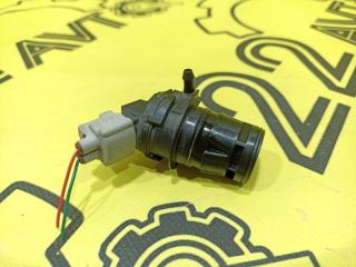 Насос омывателя Toyota Camry 2013