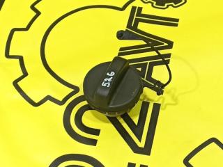 Фото запчасти крышка топливного бака Toyota Harrier 2006 контрактная запчасть Запчасть крышка топливного бака Toyota Harrier 2006