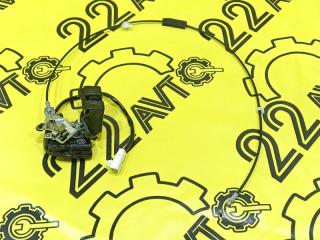 Замок багажника Toyota ist 2002 контрактная Замок багажника Toyota ist 2002