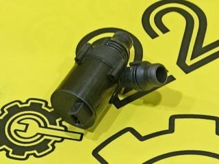 Помпа водяная дополнительная BMW X5 2008