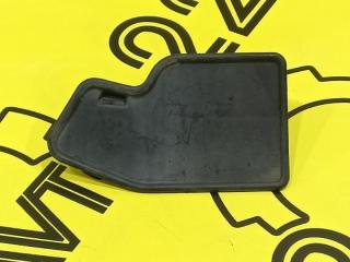 Брызговик задний левый Toyota AVENSIS 2003