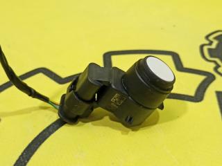 Фото запчасти датчик парктроника передний BMW 3-series 2011 контрактная запчасть Запчасть датчик парктроника передний BMW 3-series 2011